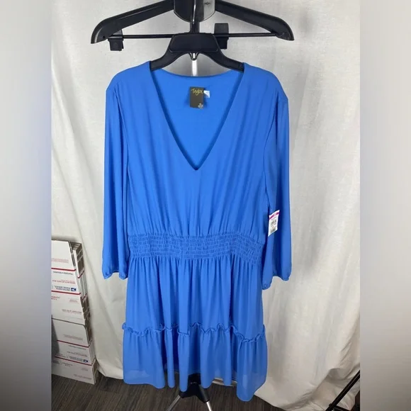TAYLOR Blue Stretch Smocked Tiered-Hem Dress Size 16 NWT - Picture 5 of 11